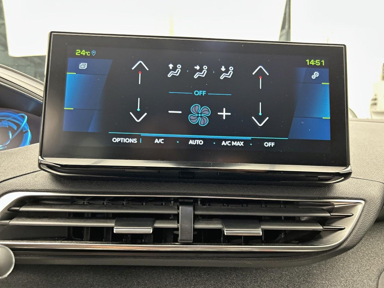 Peugeot 3008 hybrid 225 e-eat8 allure pack — photo 11