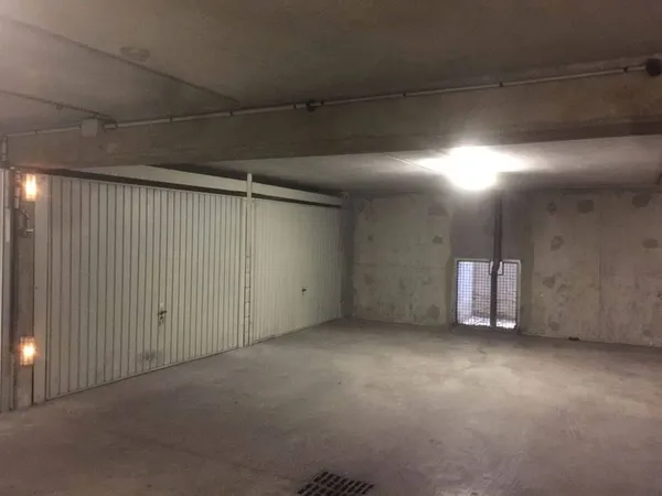 Parking 15 m²