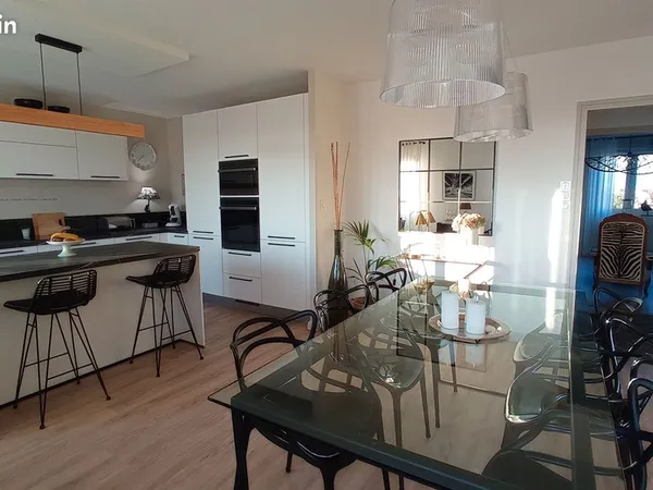Appartement 4 pièces 95 m²
