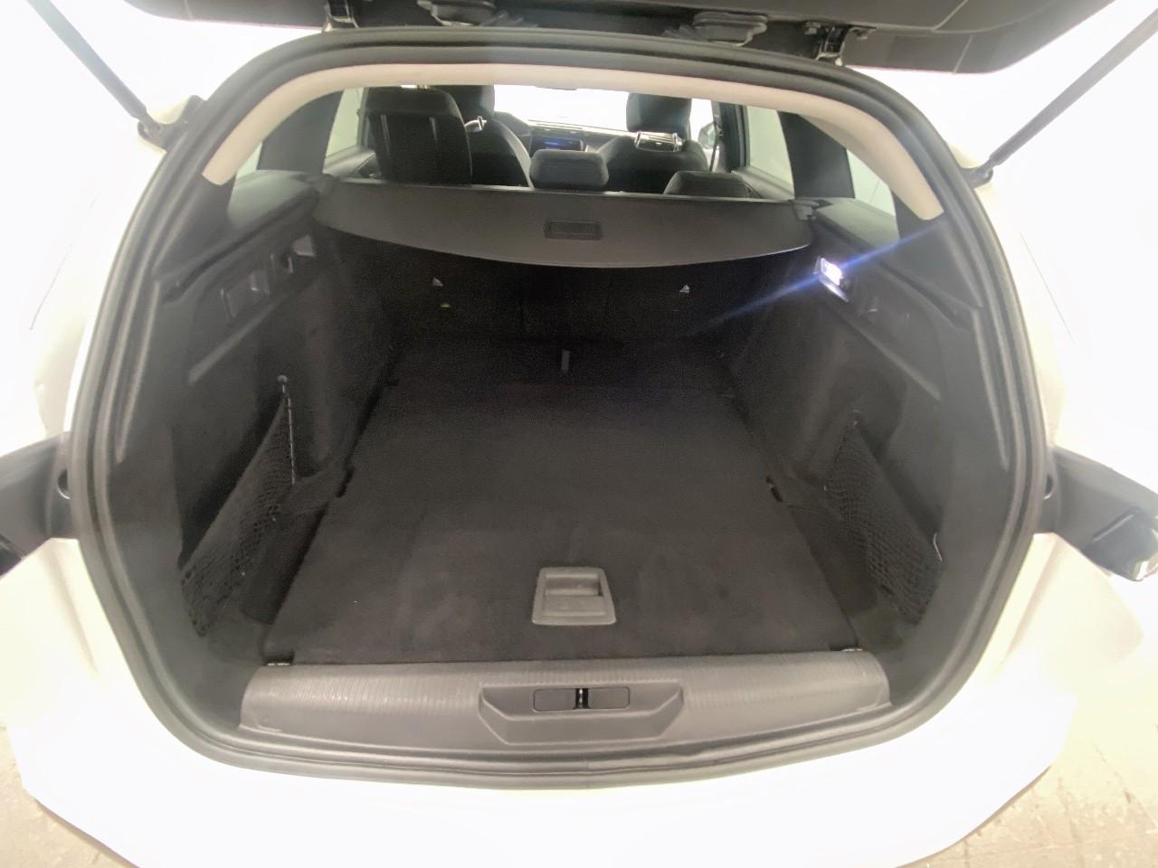 Peugeot 308 sw bluehdi 130ch s&s eat8 allure — photo 6