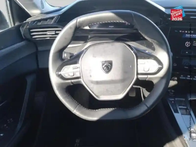Peugeot 308 sw phev 180ch allure pack e-eat8 — photo 12