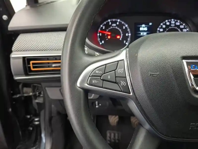 Dacia Sandero tce 90 - 22 — photo 29