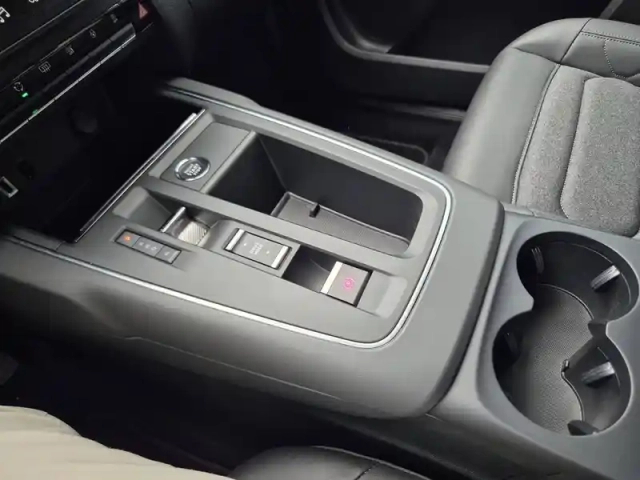 Citroën C5 Aircross hybride 145 e-dcs6 — photo 13