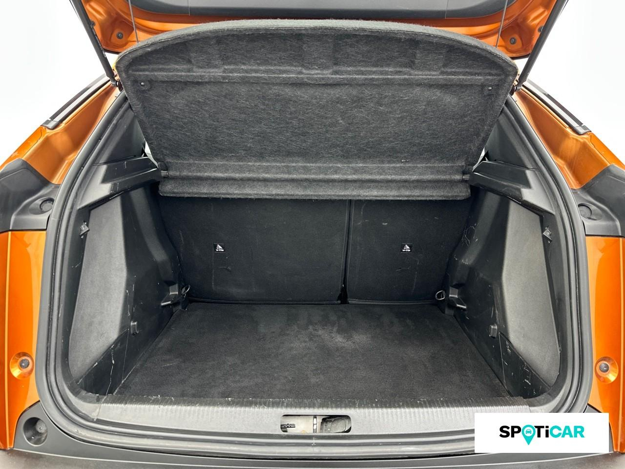 Peugeot 2008 1.2 puretech 100ch s&s active — photo 6