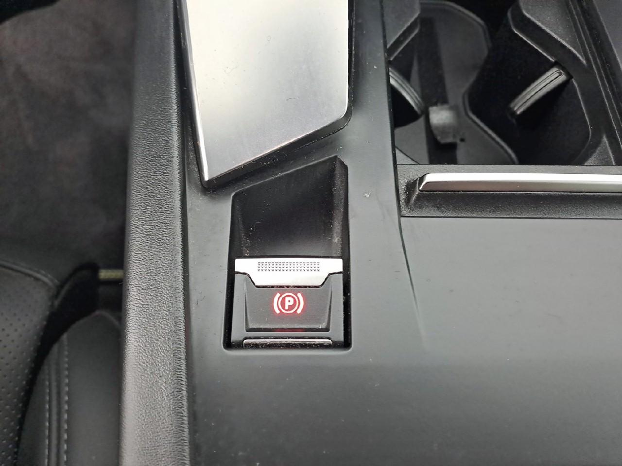 Peugeot 408 puretech 130 ch s&s eat8 gt — photo 21
