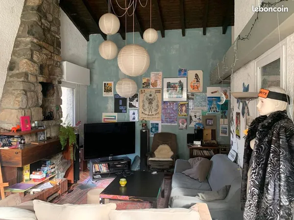 Chambre libre dans une maison en colocation