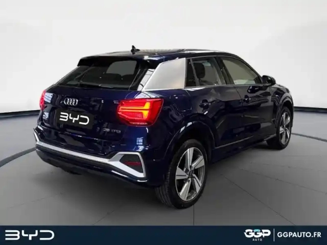 Audi Q2 35 tfsi 150ch design s tronic 7 — photo 5