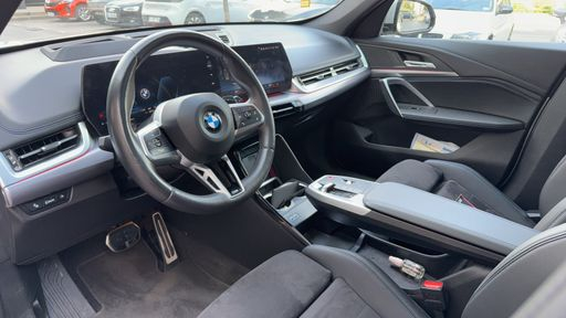 BMW X1 sDrive 18d 150 DKG7 - M Sport – 2023 – 49727 km – Diesel – Boîte Automatique — photo 37