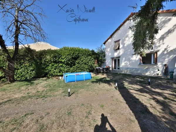 Maison à vendre 4 pièces VONNAS (01)