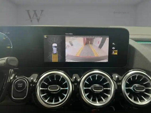 Mercedes Eqa 250+ amg line — photo 13