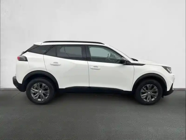 Peugeot 2008 puretech 130 s&amp;s eat8 — photo 4