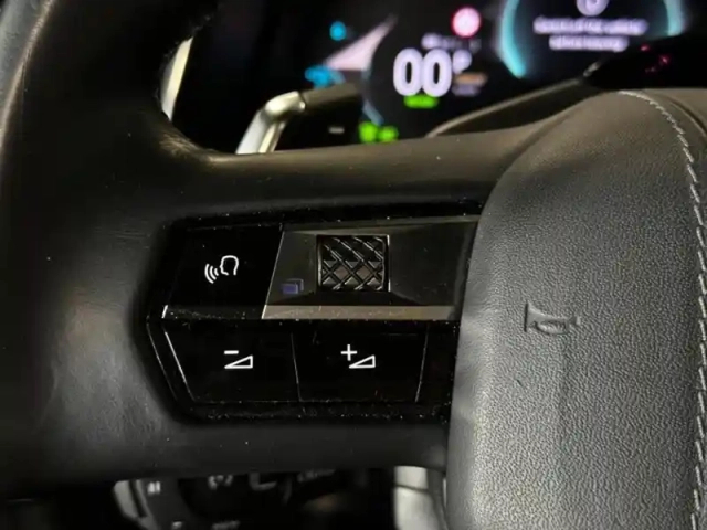 Ds Ds 7 e-tense 4x4 300ch opera — photo 12