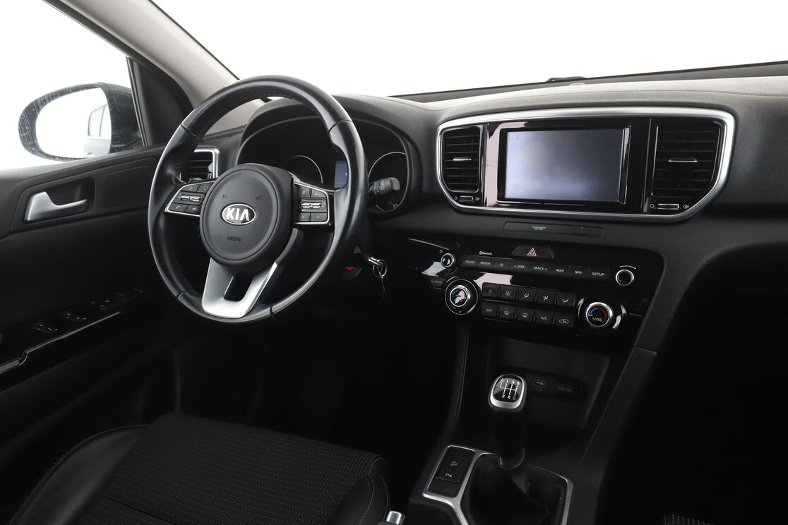 Kia Sportage 1.6 CRDi ISG Design 2WD — photo 12