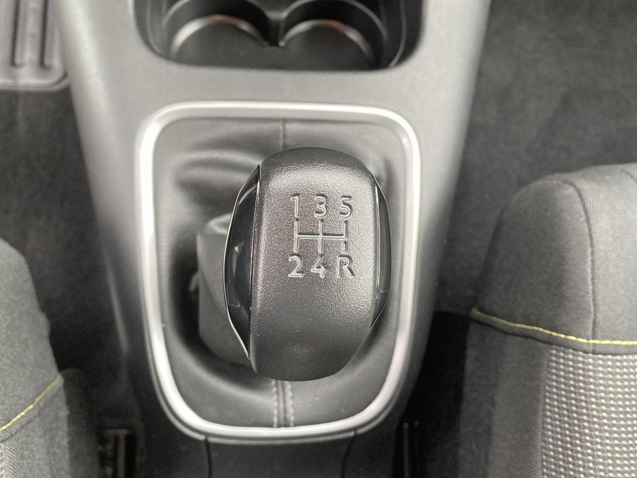 Citroën C3 1.2 puretech 83ch s&s max — photo 22