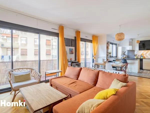 Vends t4 - 89 m² - Marseille 13004