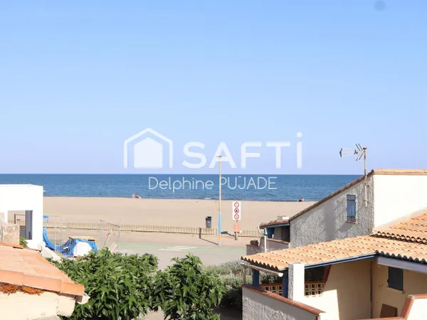 Maison à fort potentiel avec vue mer à l'étage - Fleury