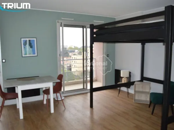 Studio 1 pièce 31 m²