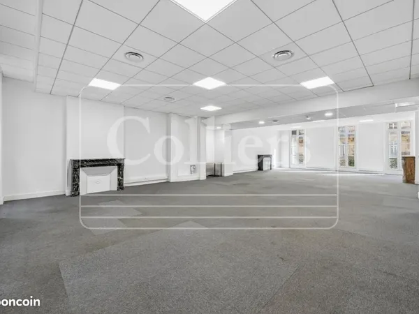 Bureaux 336 m²