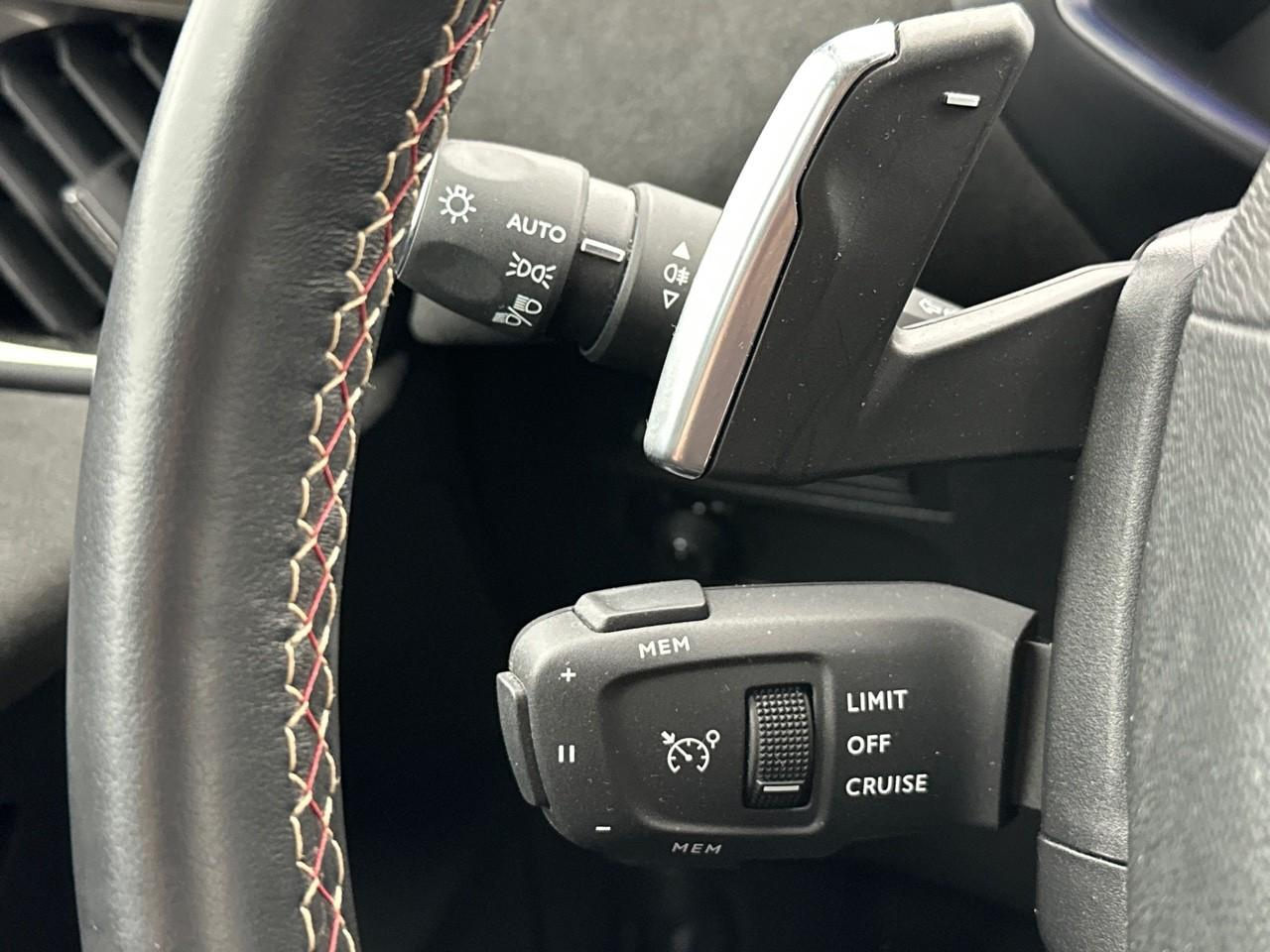 Ds Ds 3 crossback puretech 130 eat8 performance line+ — photo 18