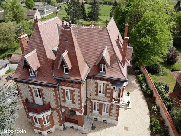 Maison 10 pièces 394 m²