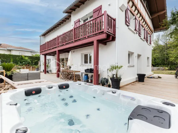 Maison 6 pièces 188 m²