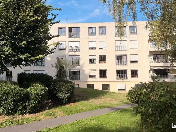 Appartement 4 pièces 81 m²