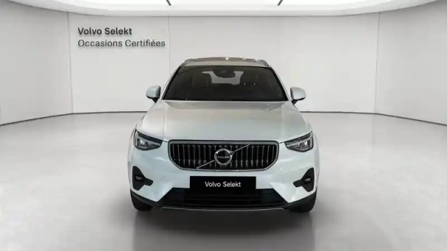 Volvo Xc40 t4 recharge 129+82 ch dct7 — photo 3