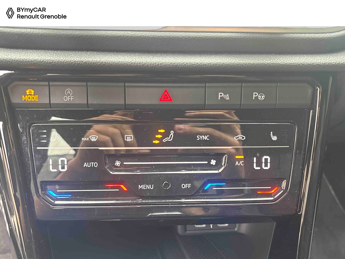 Volkswagen T-Roc 1.5 TSI EVO2 150 Start/Stop DSG7 — photo 17