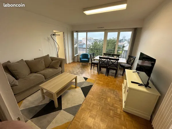 Angers - Chambre en coloc, dernier étage, vue dégagée, tout inclus