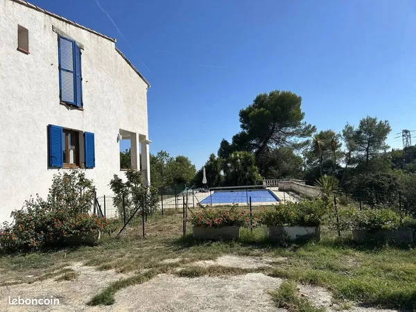Appartement 4 pièces 150 m²