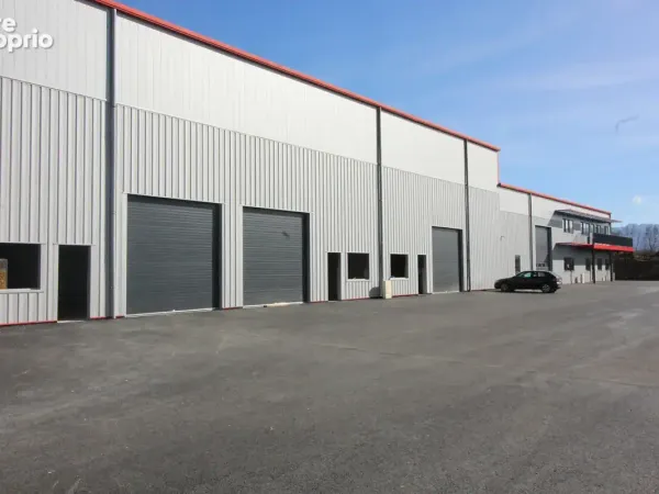(26) Chabeuil proche aéroport, local 160 m²