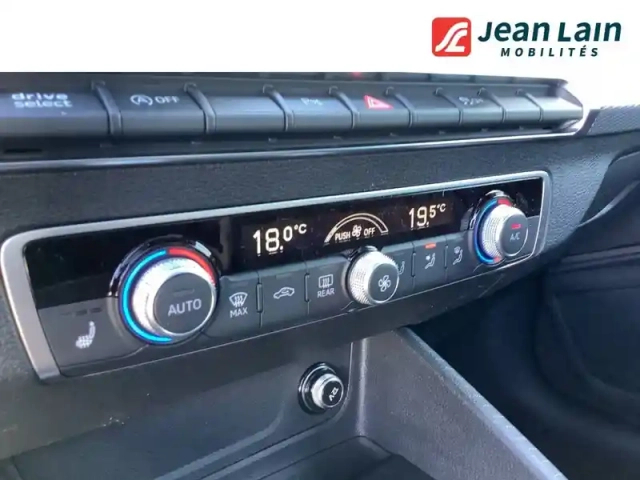 Audi Q2 35 tfsi 150 s tronic 7 — photo 14