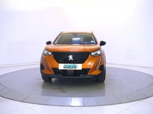 Peugeot 2008 puretech 100 s&amp;s bvm6 — photo 2