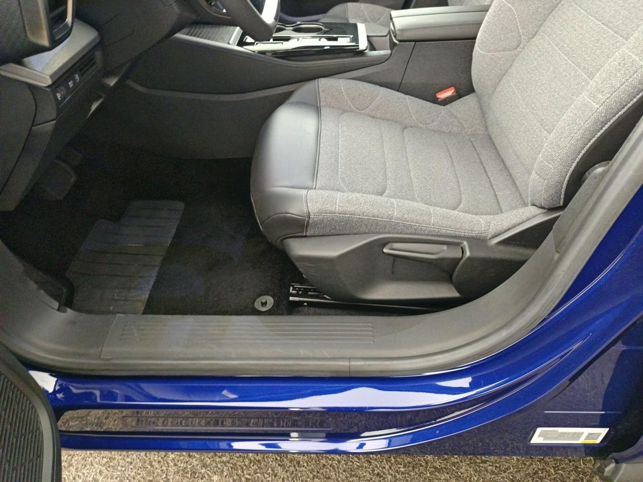 Citroën C5 X hybride rechargeable 225 s&s e-eat8 feel pack — photo 22
