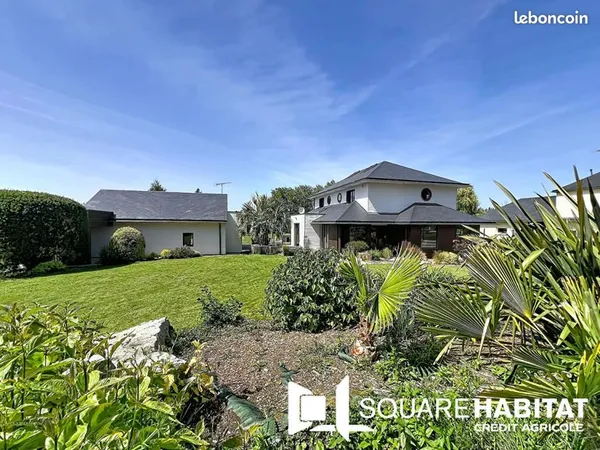 Maison 7 pièces 228 m²