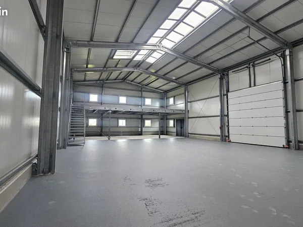 Local 305 m² QUIMPER