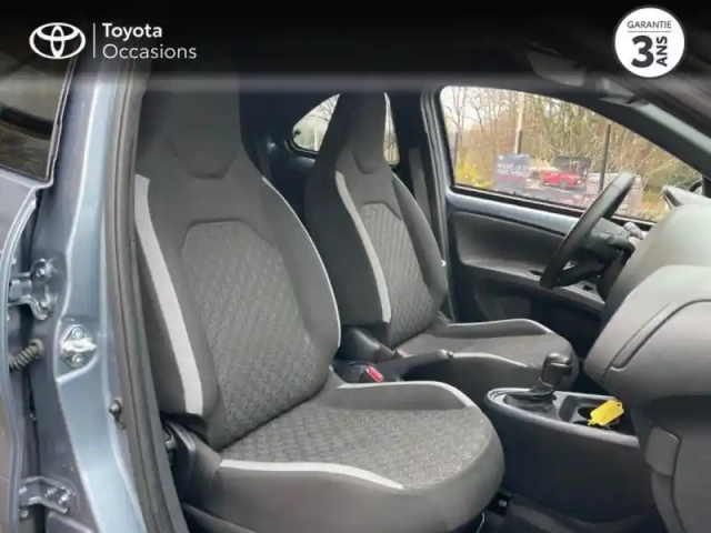 Toyota Aygo X 1.0 vvt-i 72ch design s-cvt my24 — photo 6