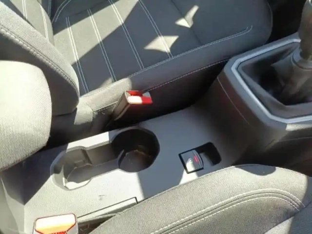 Dacia Sandero 1.0 eco-g 100ch expression — photo 13