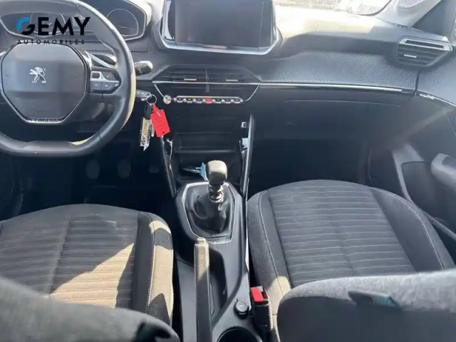 Peugeot 208 puretech 100 s&amp;s bvm6 — photo 40