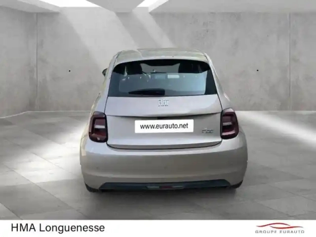 Fiat 500 e 95ch pack confort my23 — photo 20