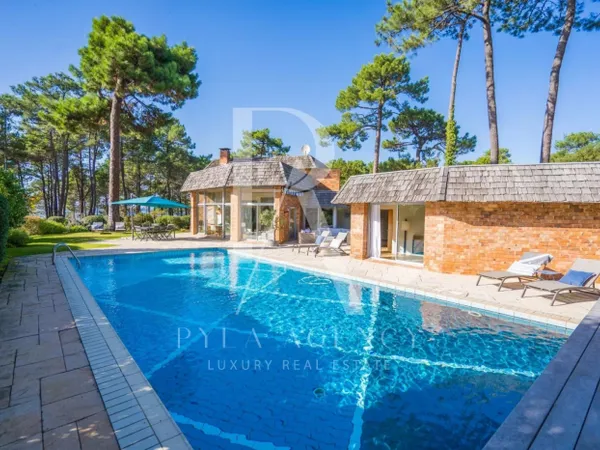 Quartier Péreire - Superbe villa à 50 mètres de la plage