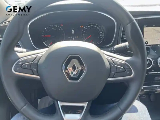 Renault Megane iv berline blue dci 115 edc — photo 18