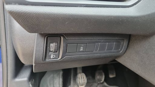 Peugeot 308 1.2 PureTech 110 - Allure – 2018 – 112497 km – Essence – Boîte Manuelle — photo 24