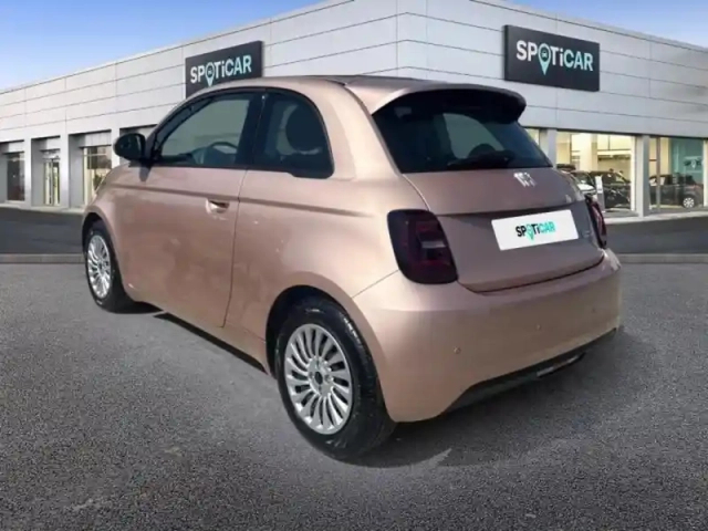 Fiat 500 e 118ch my23 — photo 7