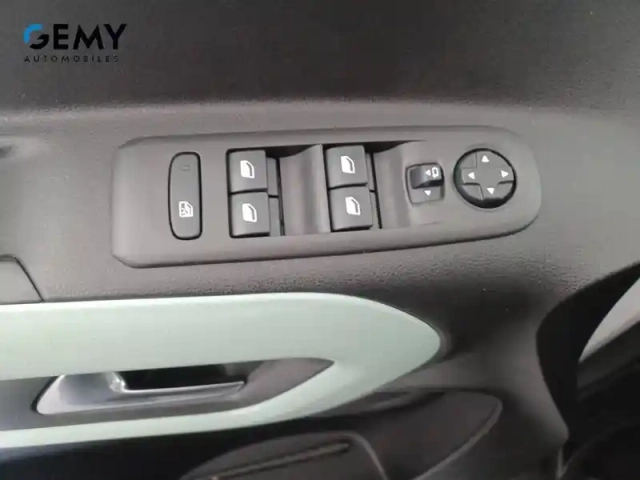 Citroën Berlingo taille xl bluehdi 100 s&amp;s bvm — photo 12
