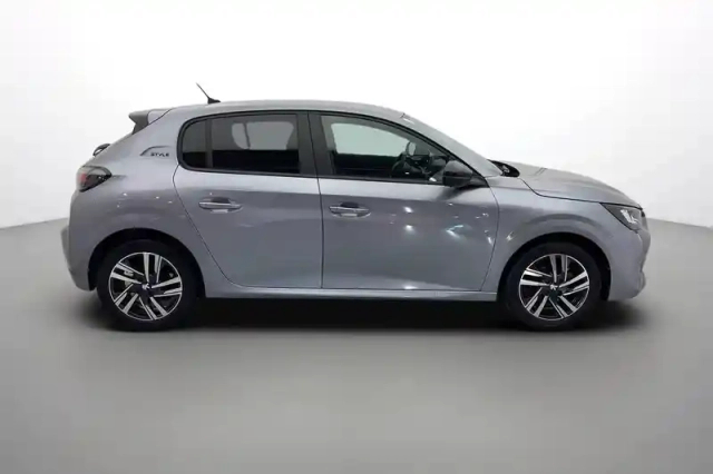 Peugeot 208 puretech 75 s&amp;s bvm5 — photo 7
