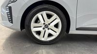 Renault Clio 1.0 TCe 90ch Evolution - 25 — photo 20
