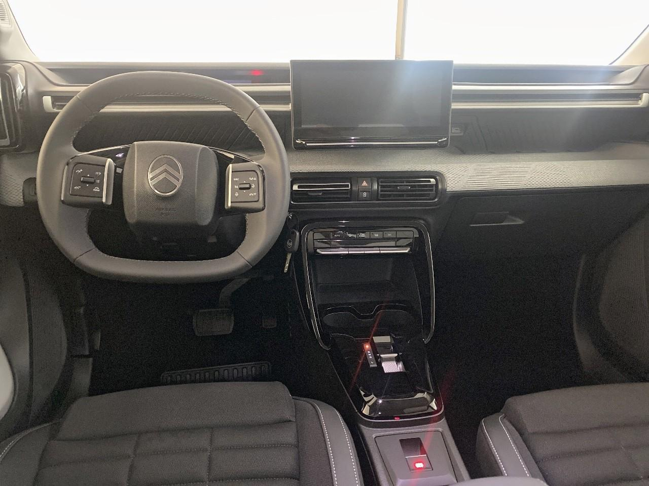 Citroën C3 Aircross hybride 145 ch aut max — photo 8