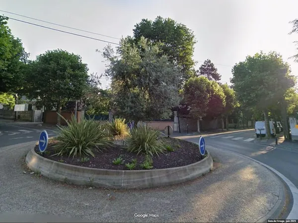 Lot de 3 parkings en sous-sol à Champigny-sur-Marne