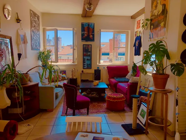 Sous-loue chambre dans appartement en colocation - 72m²